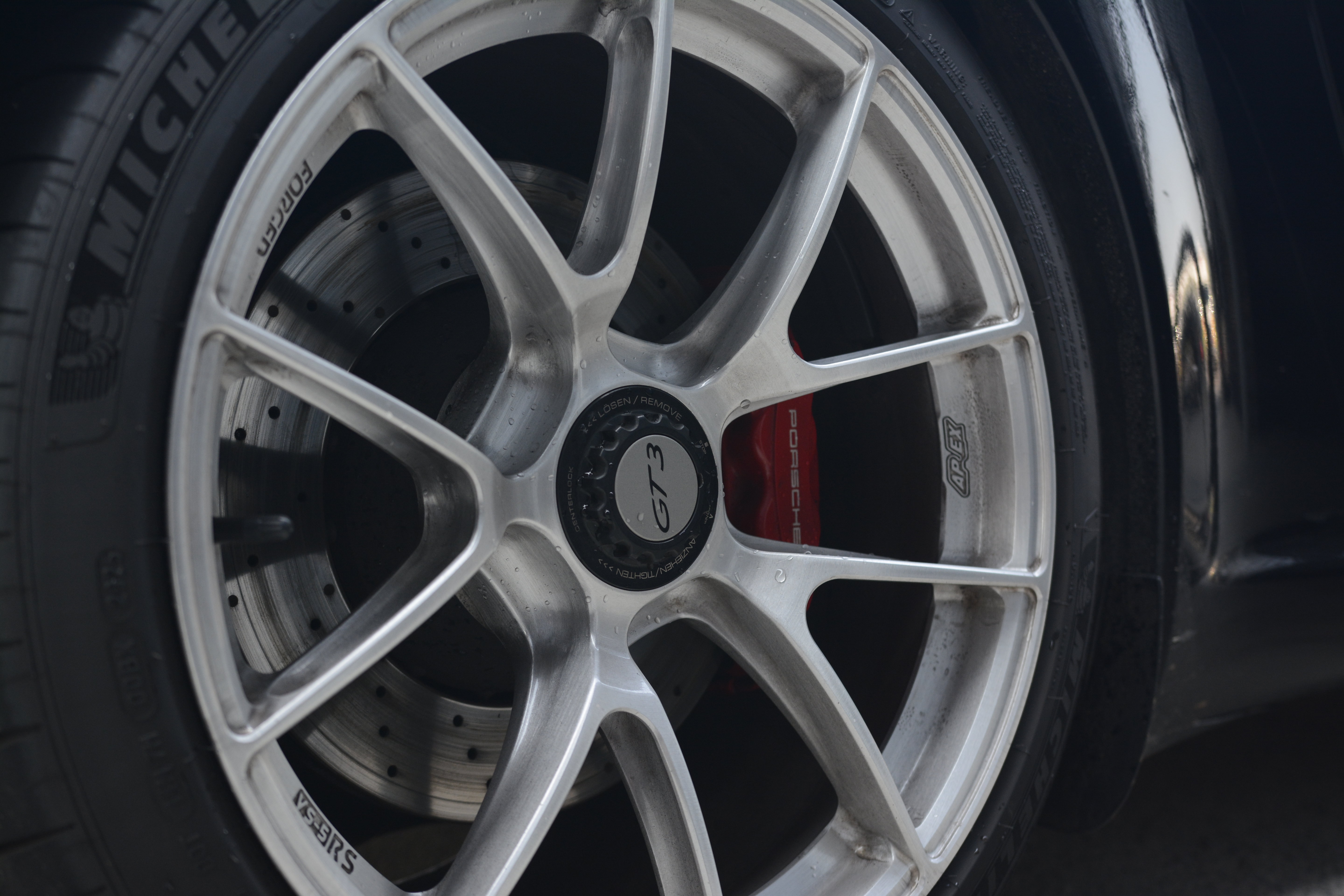 Used 2010 Porsche 911 GT3 RWD image 36