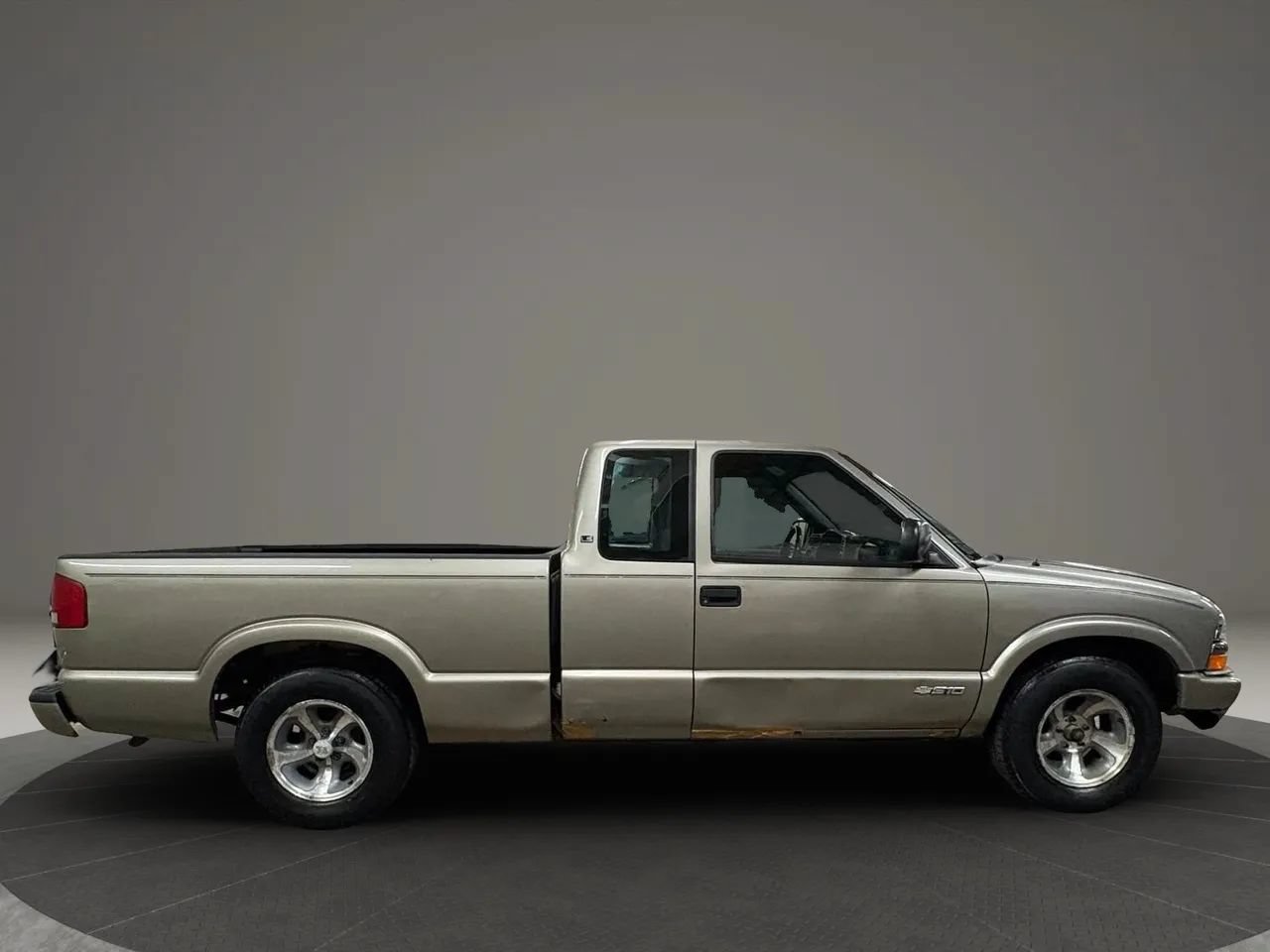 Used 2003 Chevrolet S10 Pickup LS RWD image 6