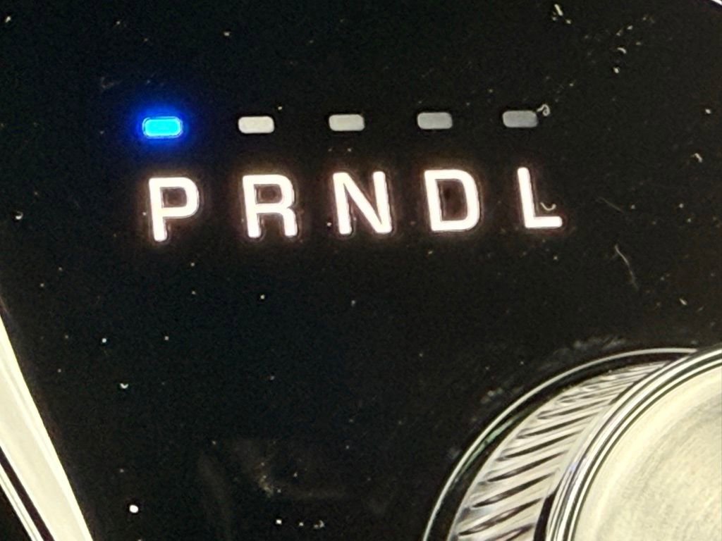 New 2026 Chrysler Pacifica Select image 17