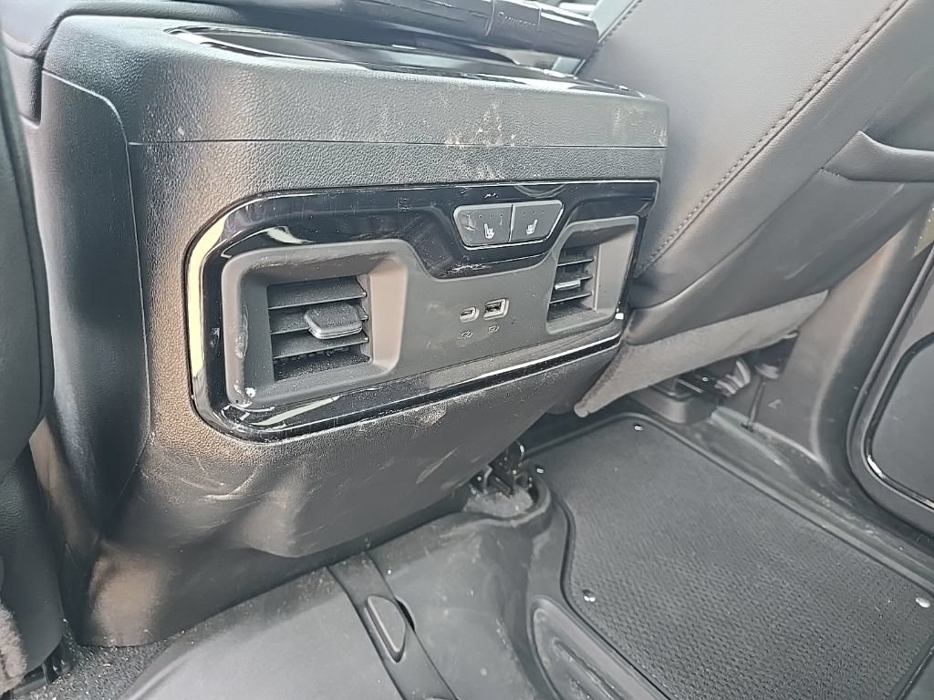 Used 2026 GMC Sierra 1500 AT4 w/ AT4 Premium Package AWD/4WD image 18