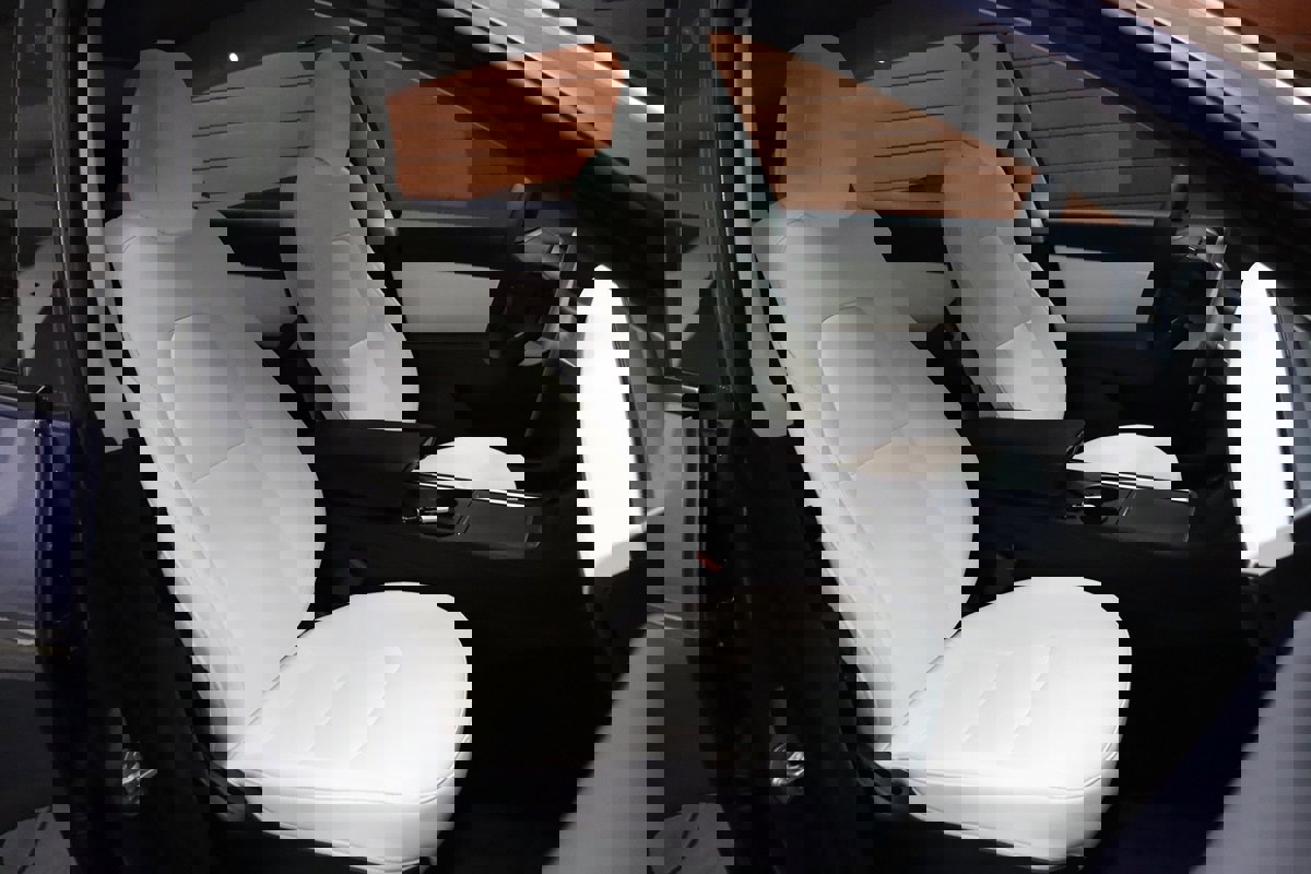 Used 2021 Tesla Model Y Long Range image 56