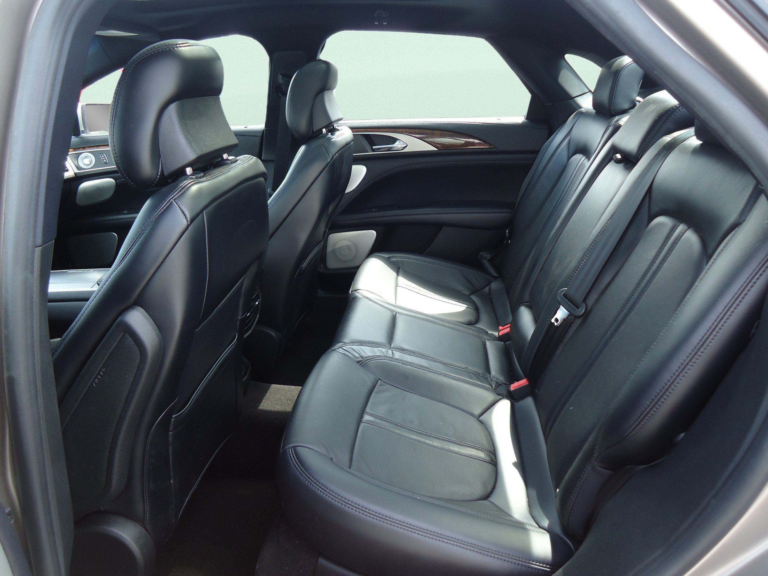 Used 2019 Lincoln MKZ Reserve w/ Luxury Package AWD/4WD image 30