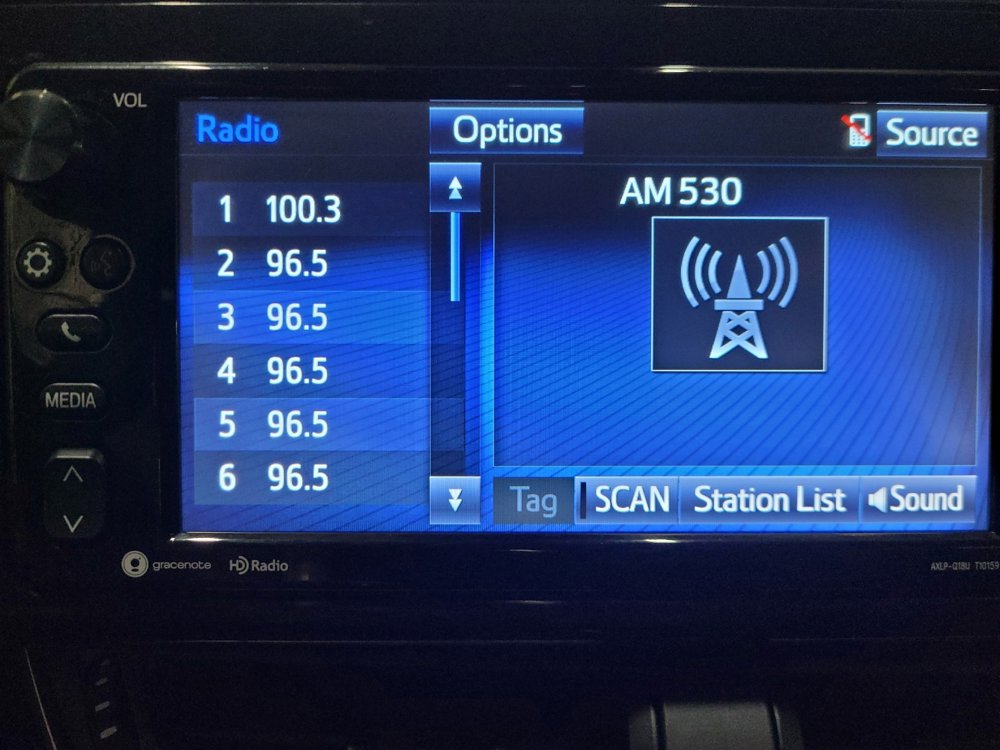 Used 2018 Toyota C-HR XLE image 25