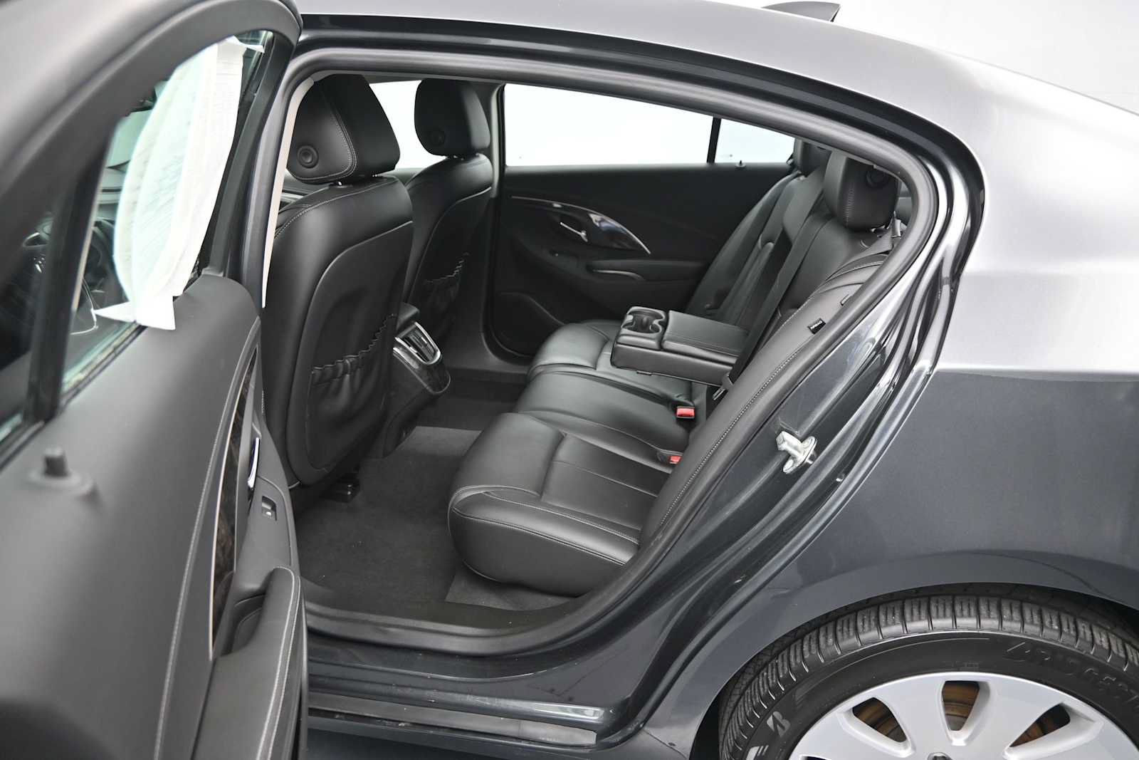 Used 2016 Buick LaCrosse Leather AWD/4WD image 9