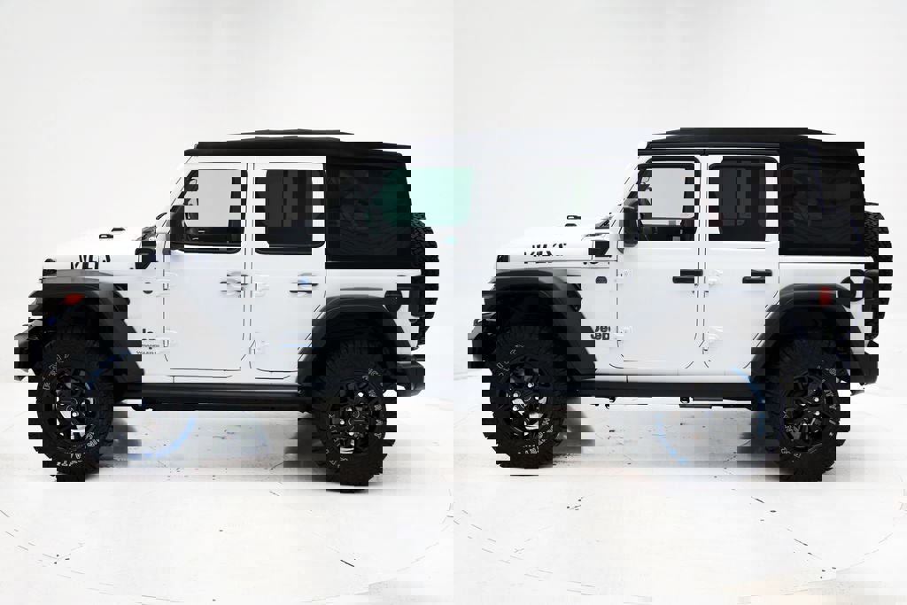 Used 2024 Jeep Wrangler Unlimited image 6