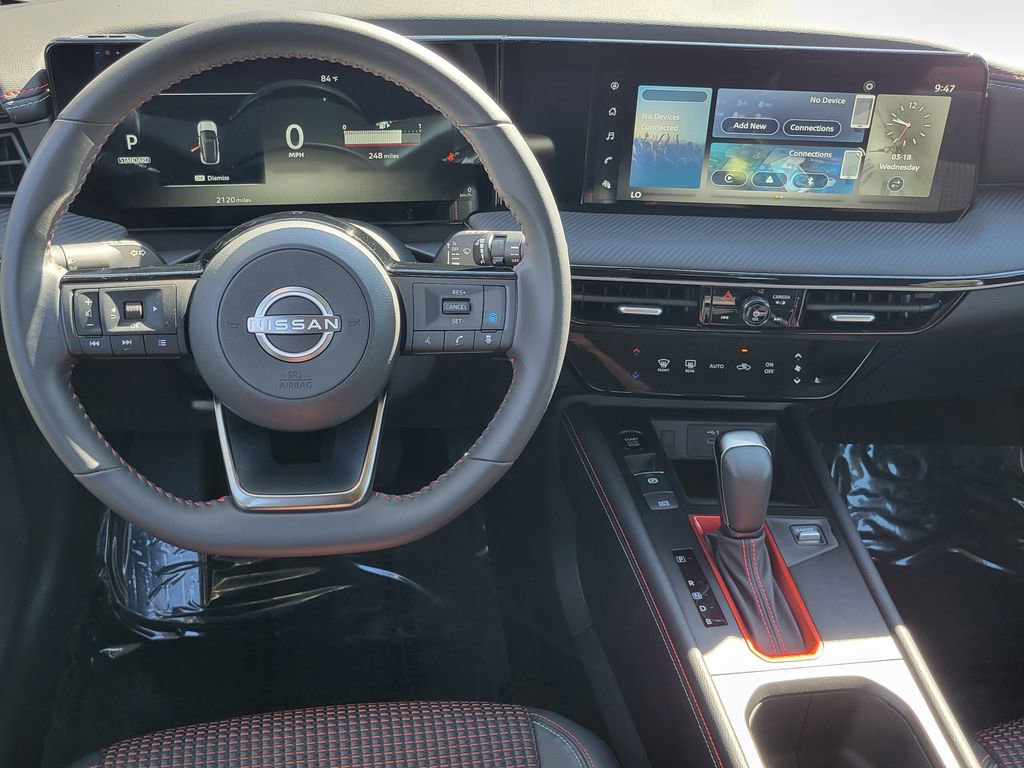 Certified 2025 Nissan Kicks SR FWD image 4