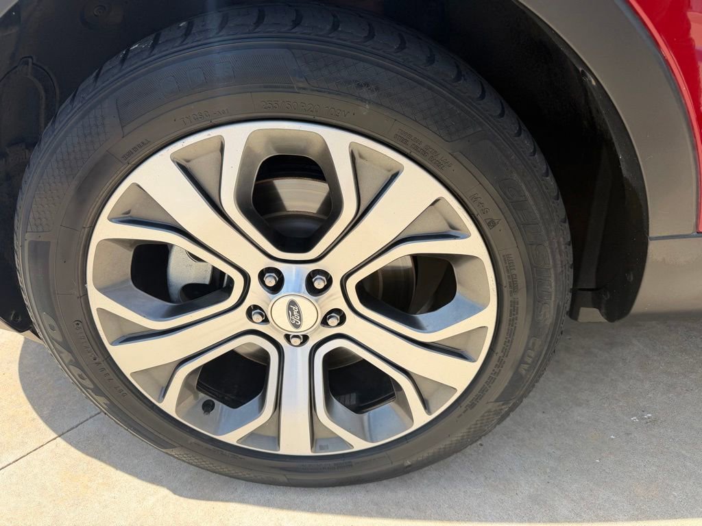 Used 2019 Ford Explorer Platinum AWD/4WD image 15