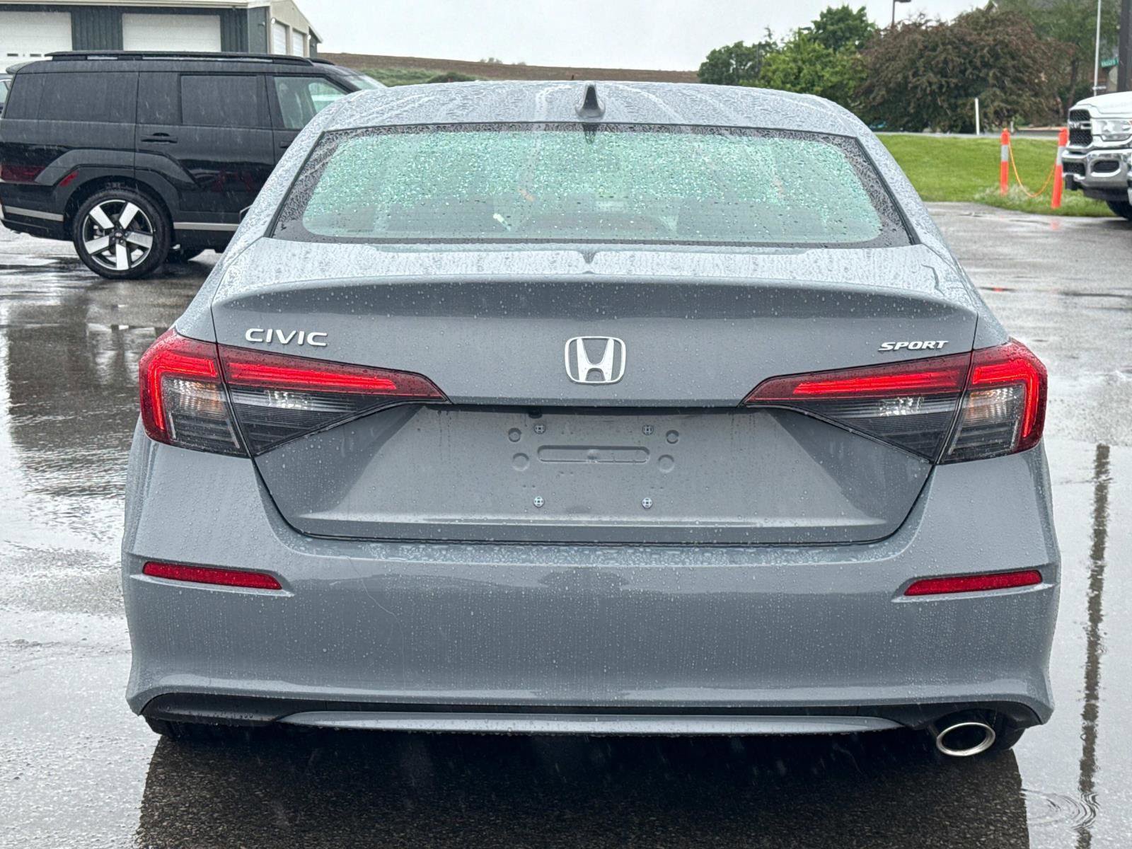Used 2025 Honda Civic Sport image 24