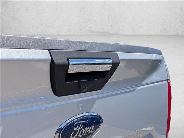 Used 2018 Ford F150 XLT w/ Equipment Group 302A Luxury AWD/4WD image 14