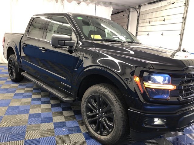 New 2025 Ford F150 XLT w/ Equipment Group 302A MID image 2