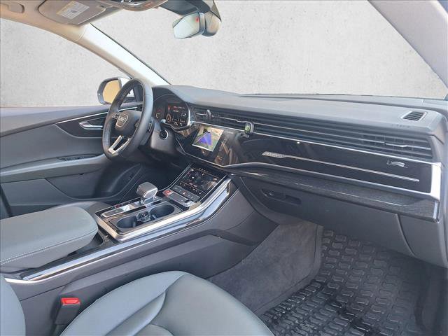 Used 2022 Audi Q8 Premium image 20