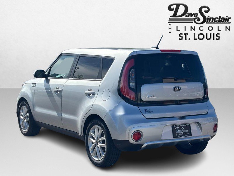 Used 2017 Kia Soul + w/ Primo Package image 5