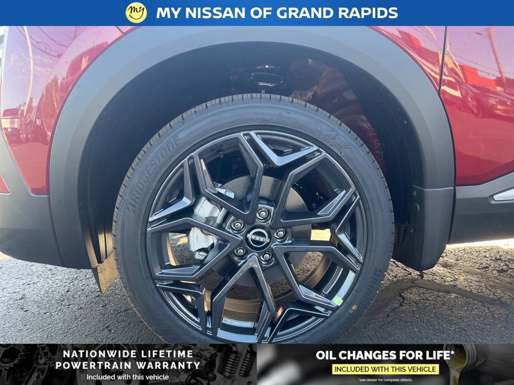 New 2026 Nissan Kicks SR AWD/4WD image 10