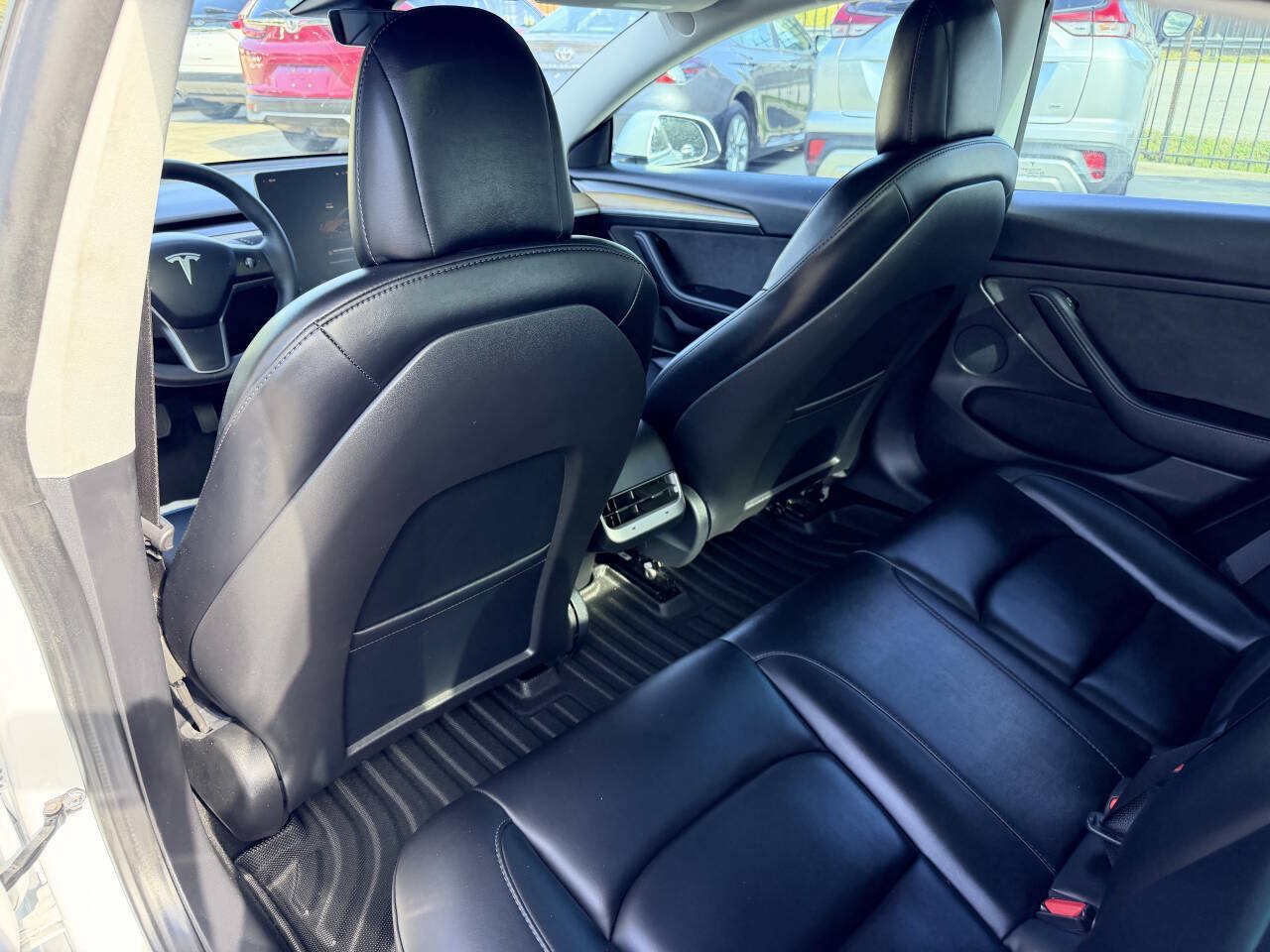 Used 2022 Tesla Model 3 Long Range AWD/4WD image 14