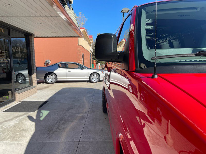 Used 2019 GMC Savana 2500 w/ Enhanced Convenience Package image 7