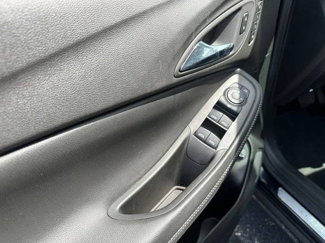 Used 2023 Buick Encore GX Essence w/ Advanced Technology Package FWD image 15
