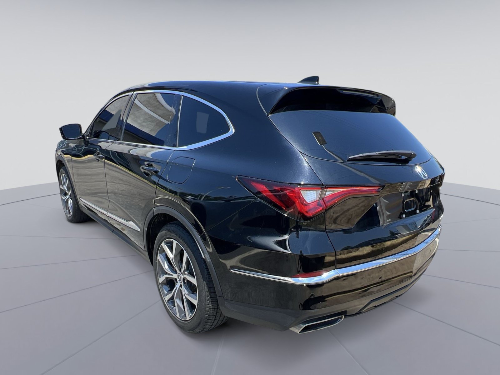 Used 2024 Acura MDX SH-AWD w/ Technology Package image 7