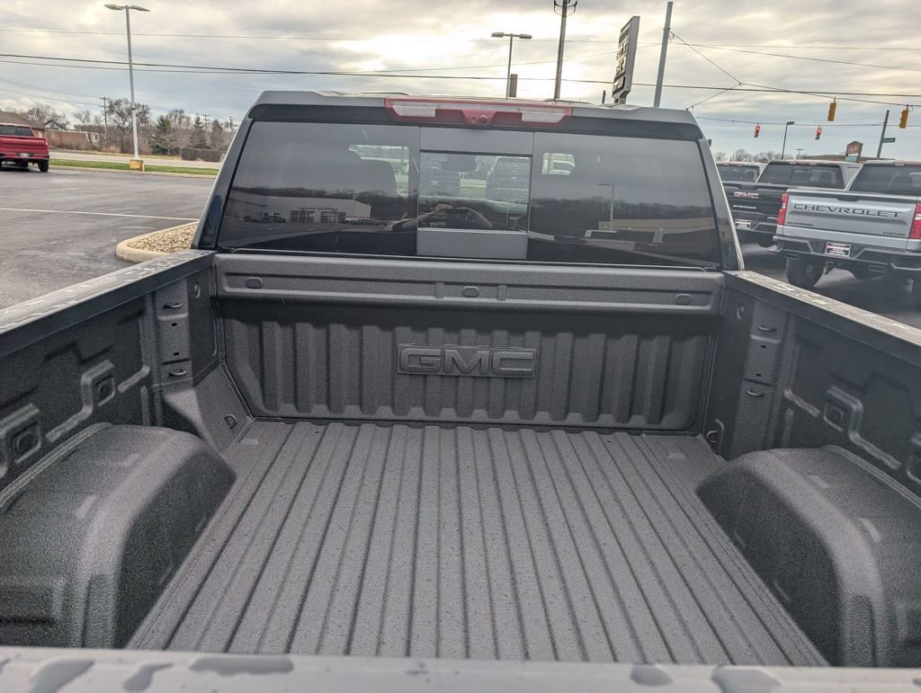 New 2026 GMC Sierra 1500 AT4 w/ AT4 Premium Package image 9