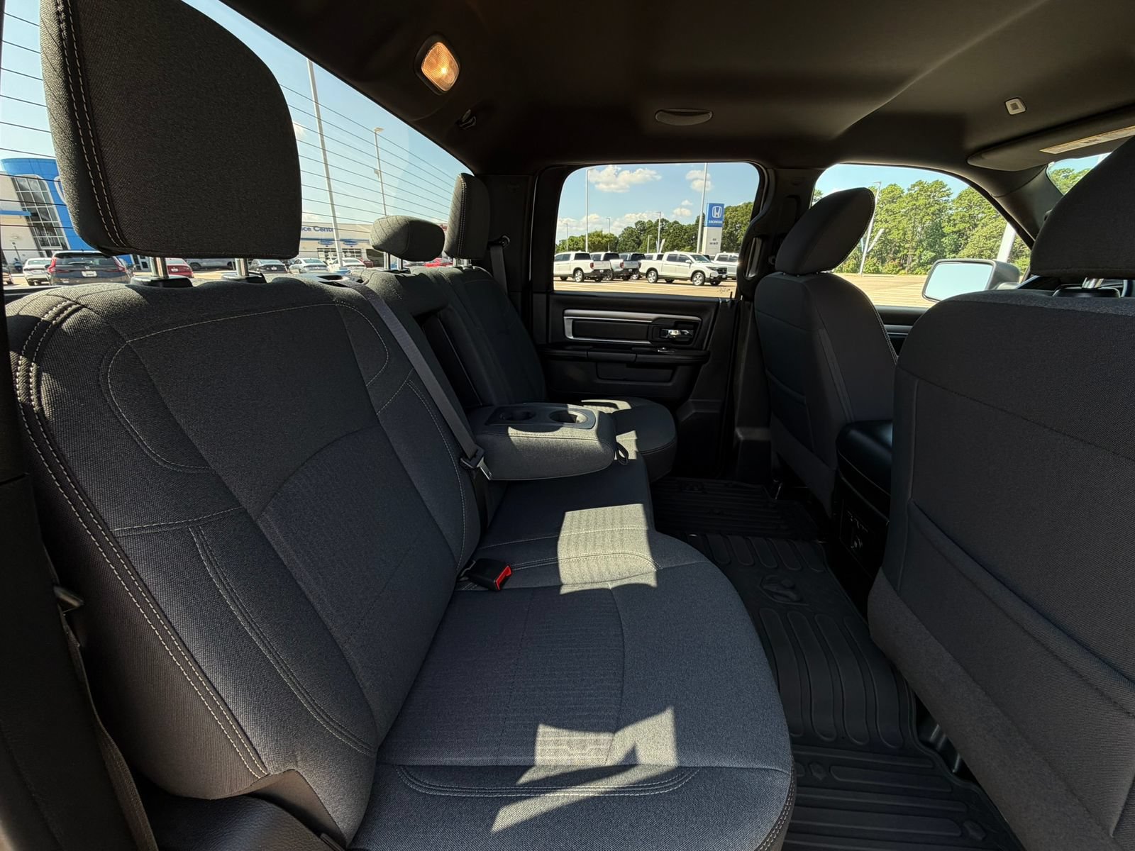 Used 2022 RAM 1500 Warlock AWD/4WD image 30