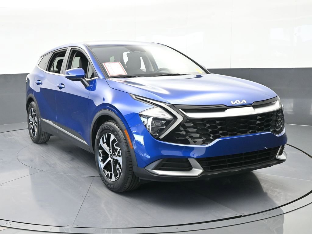 Used 2023 Kia Sportage EX image 9