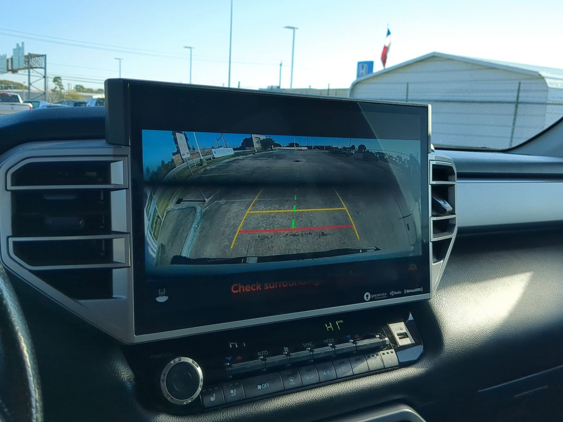 Used 2023 Toyota Tundra Limited image 23