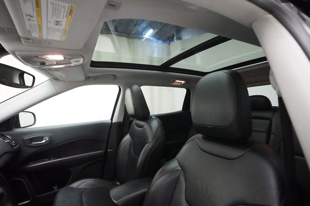 Used 2019 Jeep Compass Limited w/ Safety & Security Group AWD/4WD image 31