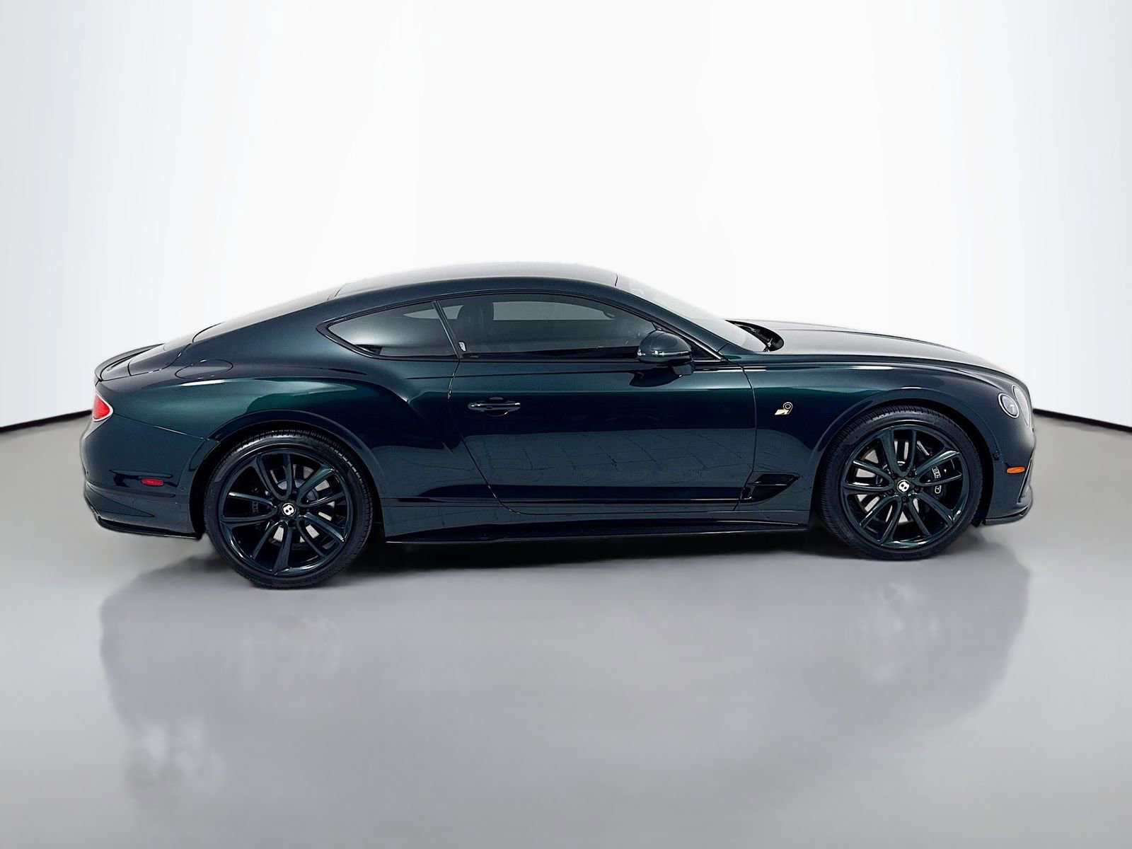 Used 2020 Bentley Continental GT image 9