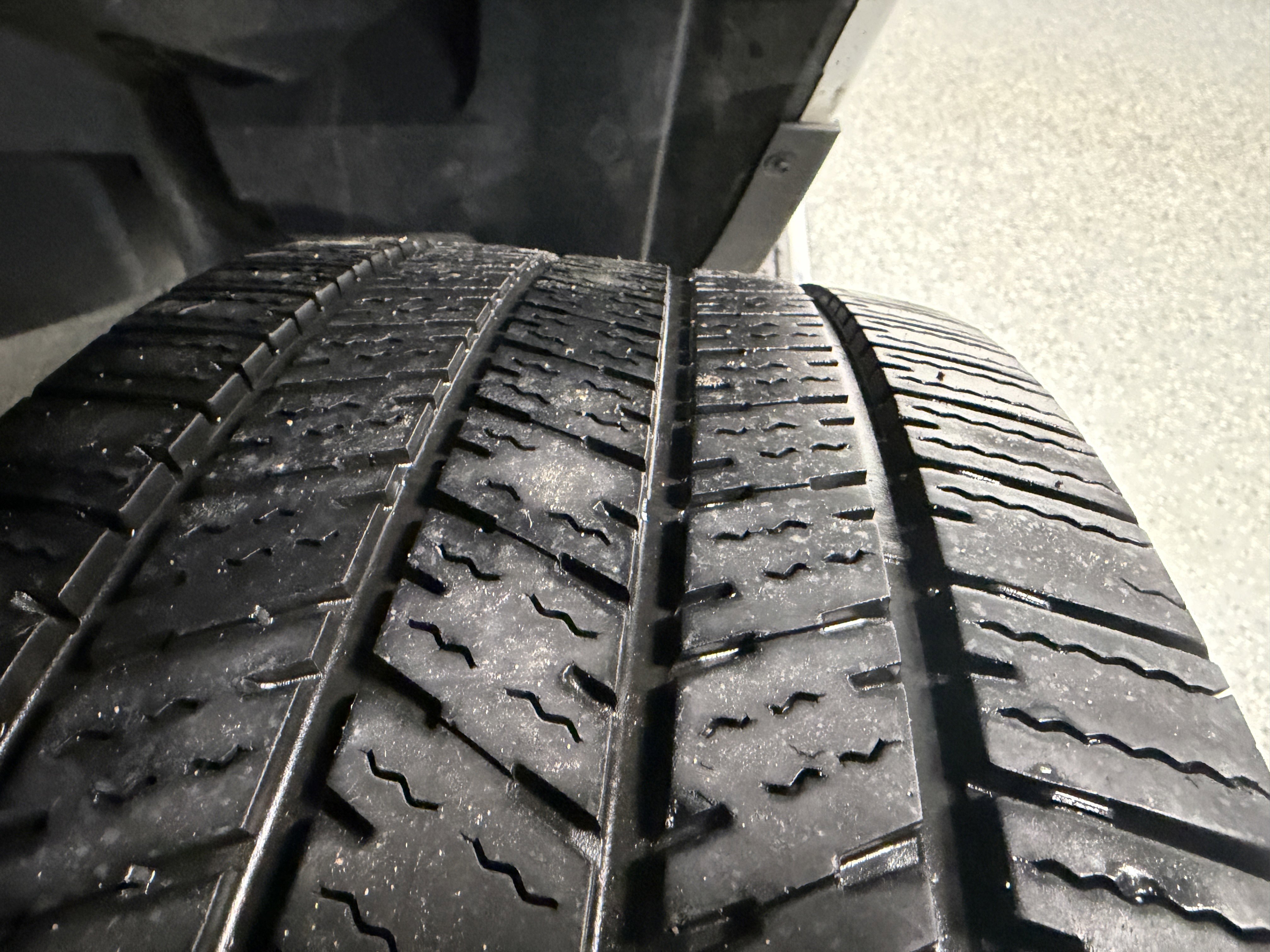 Used 2024 RAM 2500 Big Horn w/ Bed Utility Group image 33