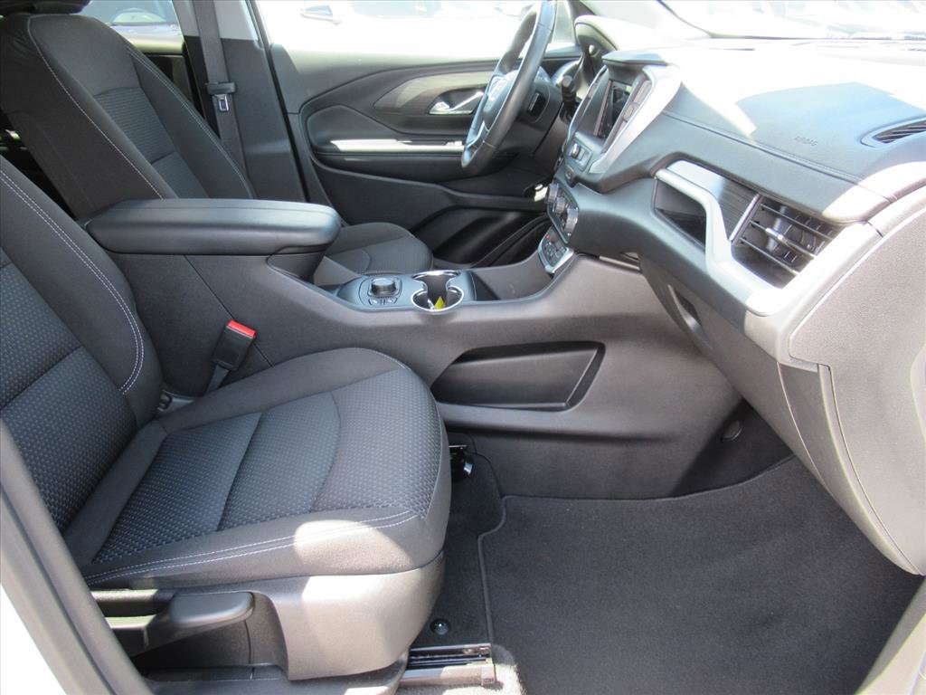 Used 2023 GMC Terrain SLE w/ Driver Convenience Package FWD image 10
