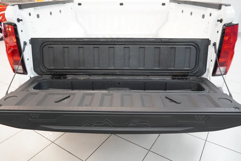 New 2026 Chevrolet Colorado W/T w/ Advanced Trailering Package AWD/4WD image 10