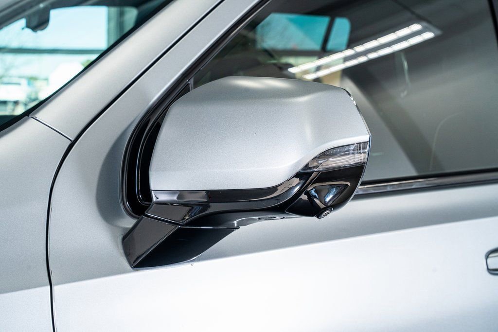 Used 2023 Cadillac Escalade ESV V image 20