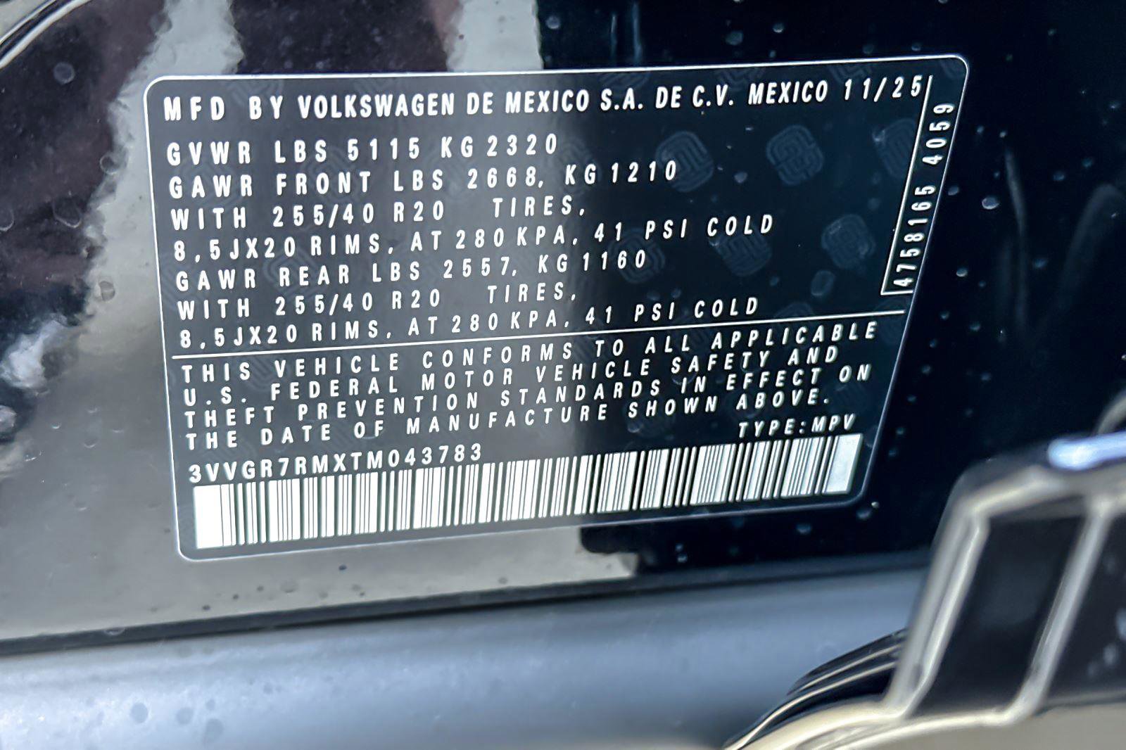 New 2026 Volkswagen Tiguan SE R-Line image 26