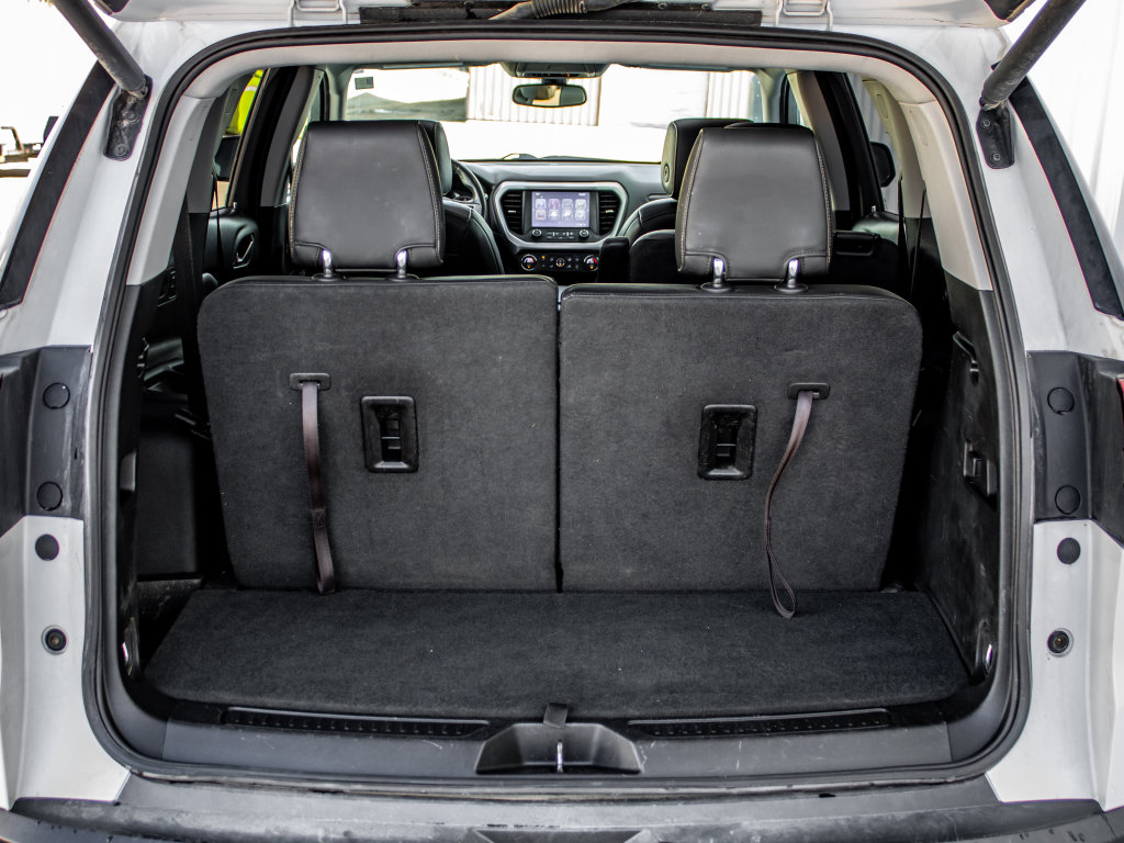 Used 2018 GMC Acadia SLT image 26