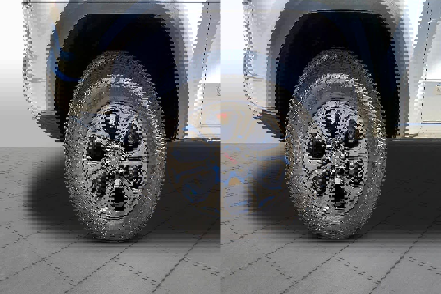 Used 2024 GMC Canyon Elevation image 11