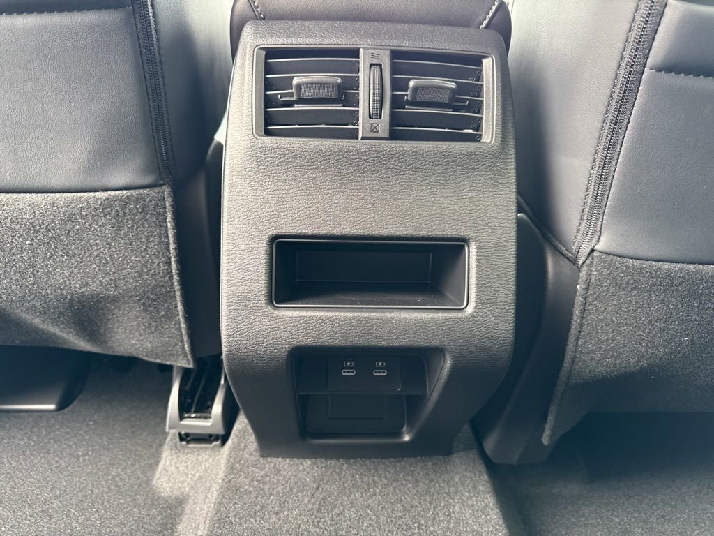 New 2026 Mitsubishi Outlander SE AWD/4WD image 29