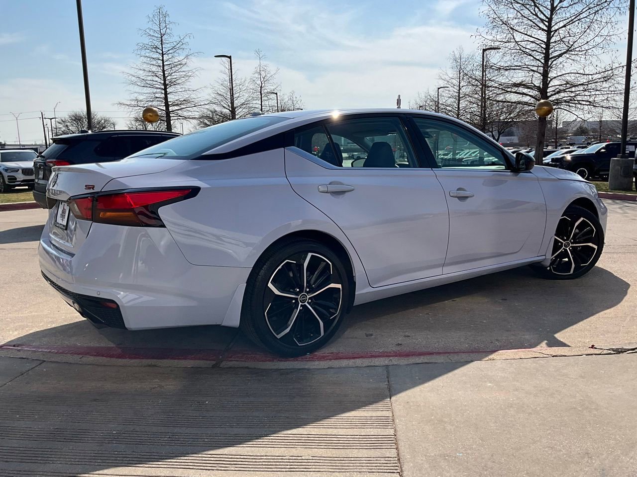 Used 2025 Nissan Altima 2.5 SR image 7