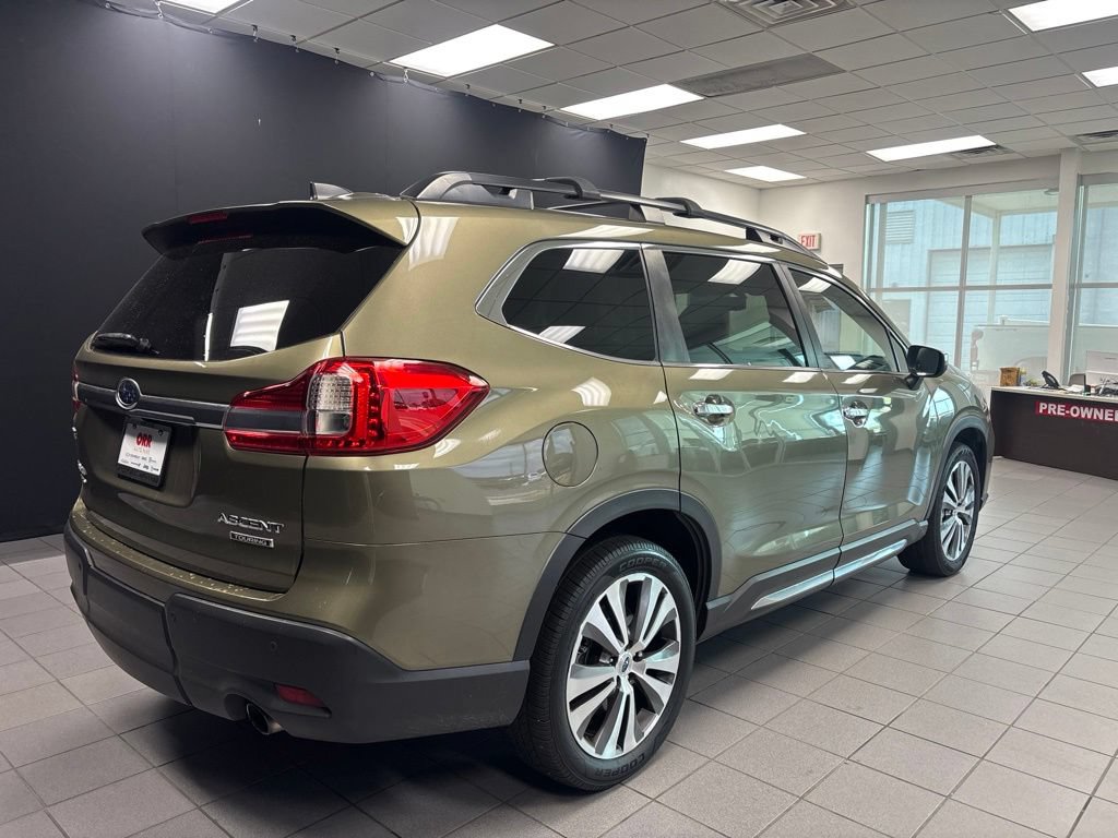 Used 2022 Subaru Ascent Touring AWD/4WD image 3