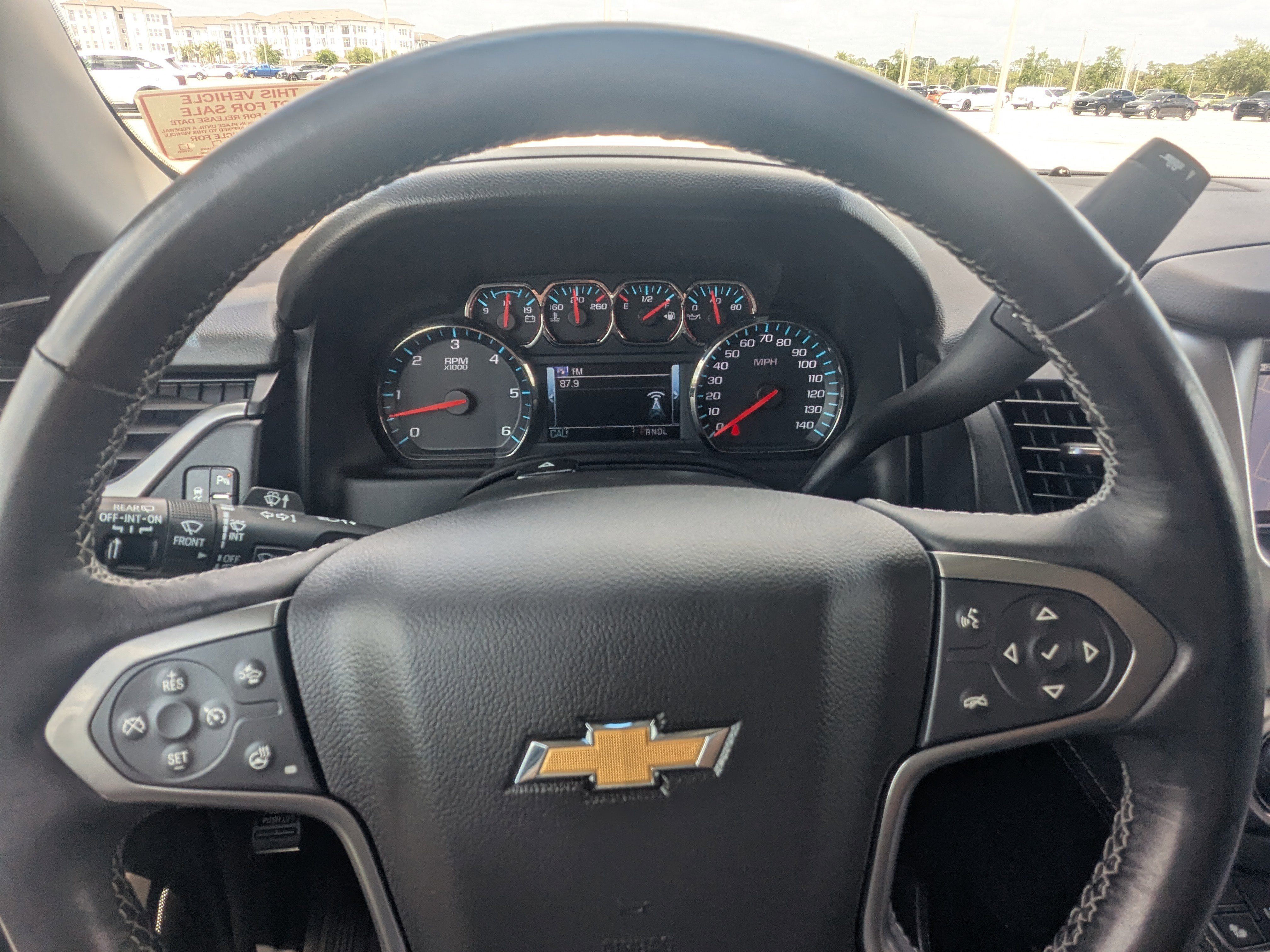 Used 2020 Chevrolet Suburban Premier image 39