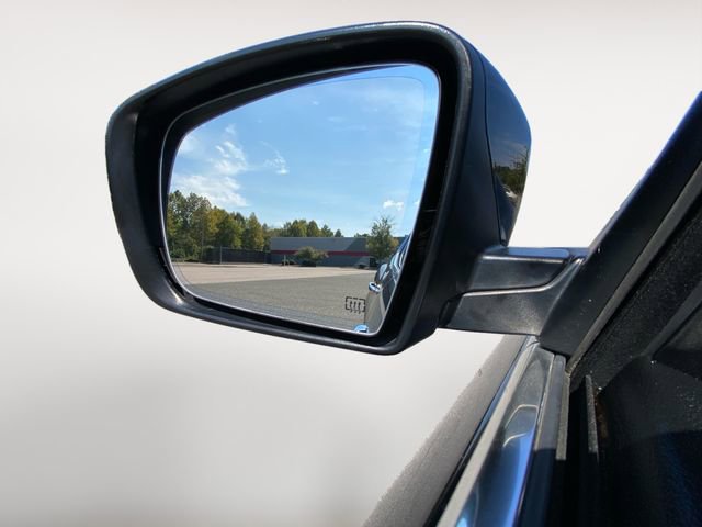 Used 2015 Maserati Ghibli image 28