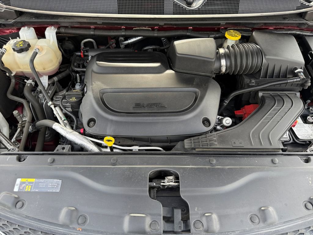 Certified 2019 Chrysler Pacifica Touring-L image 23