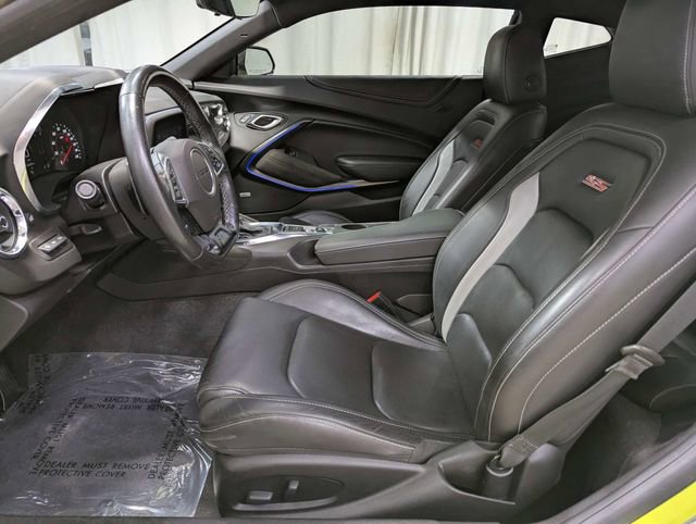 Used 2021 Chevrolet Camaro SS RWD image 12