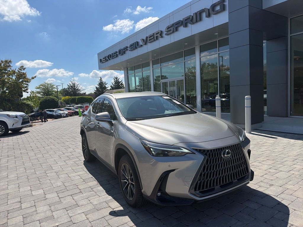 Used 2025 Lexus NX 250 FWD w/ Accessory Package (Z2) image 2