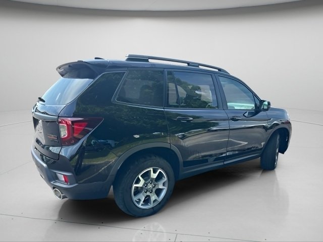 Used 2023 Honda Passport TrailSport image 6
