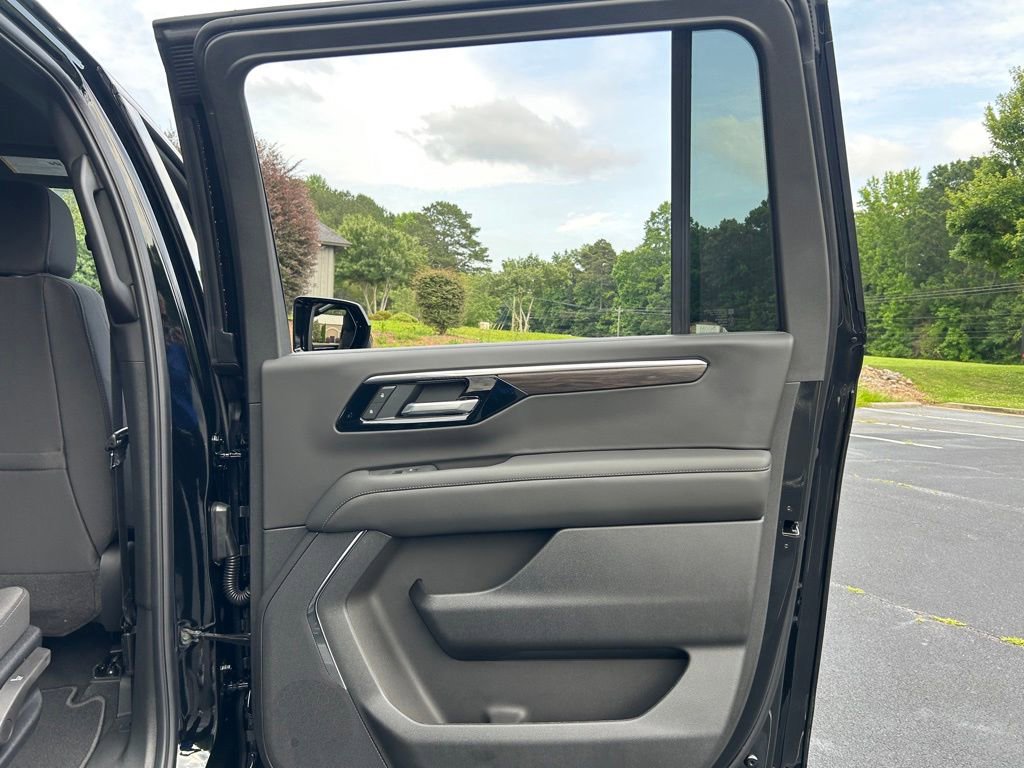 New 2026 Chevrolet Suburban LS w/ LS Custom Edition RWD image 55
