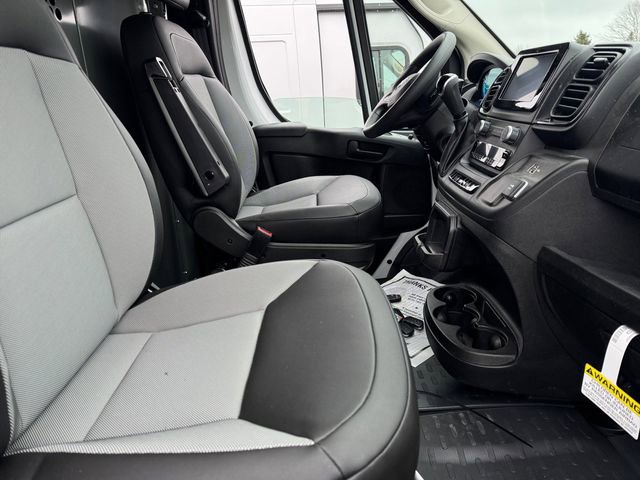 Used 2025 RAM ProMaster 2500 w/ Convenience Group image 21