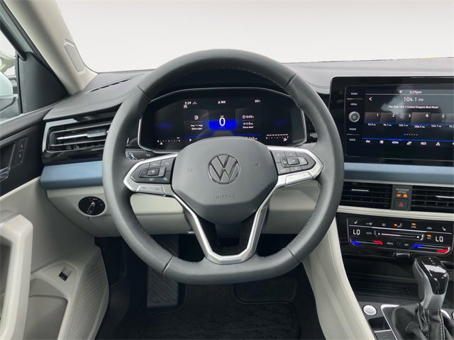 New 2025 Volkswagen Jetta SE image 12