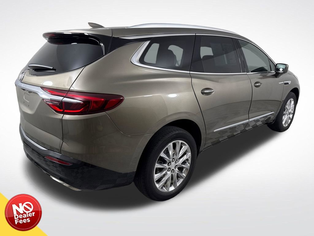 Used 2020 Buick Enclave Essence w/ Sound and Sites Package FWD image 3