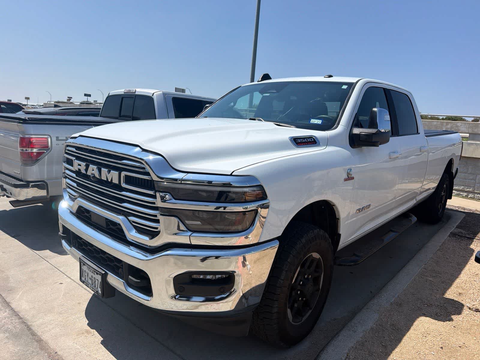 Used 2025 RAM 3500 Laramie AWD/4WD image 1