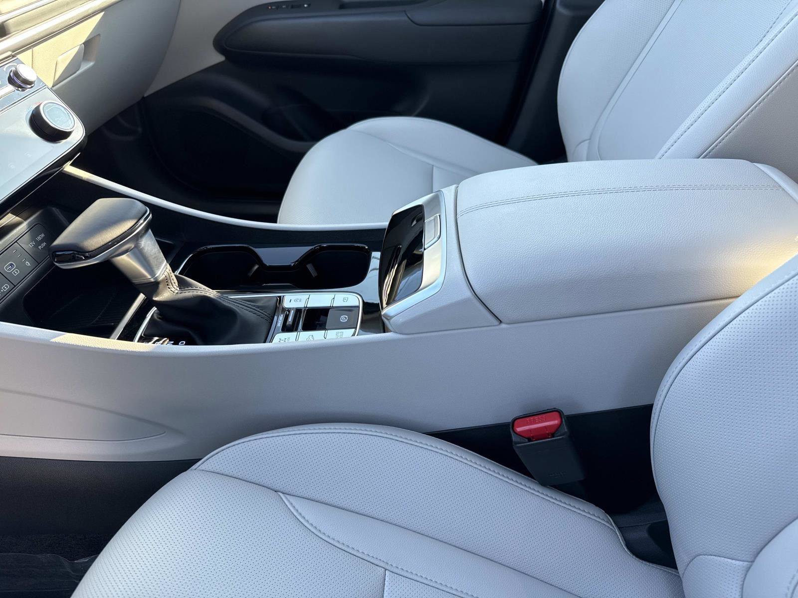 Used 2025 Hyundai Tucson SEL image 15