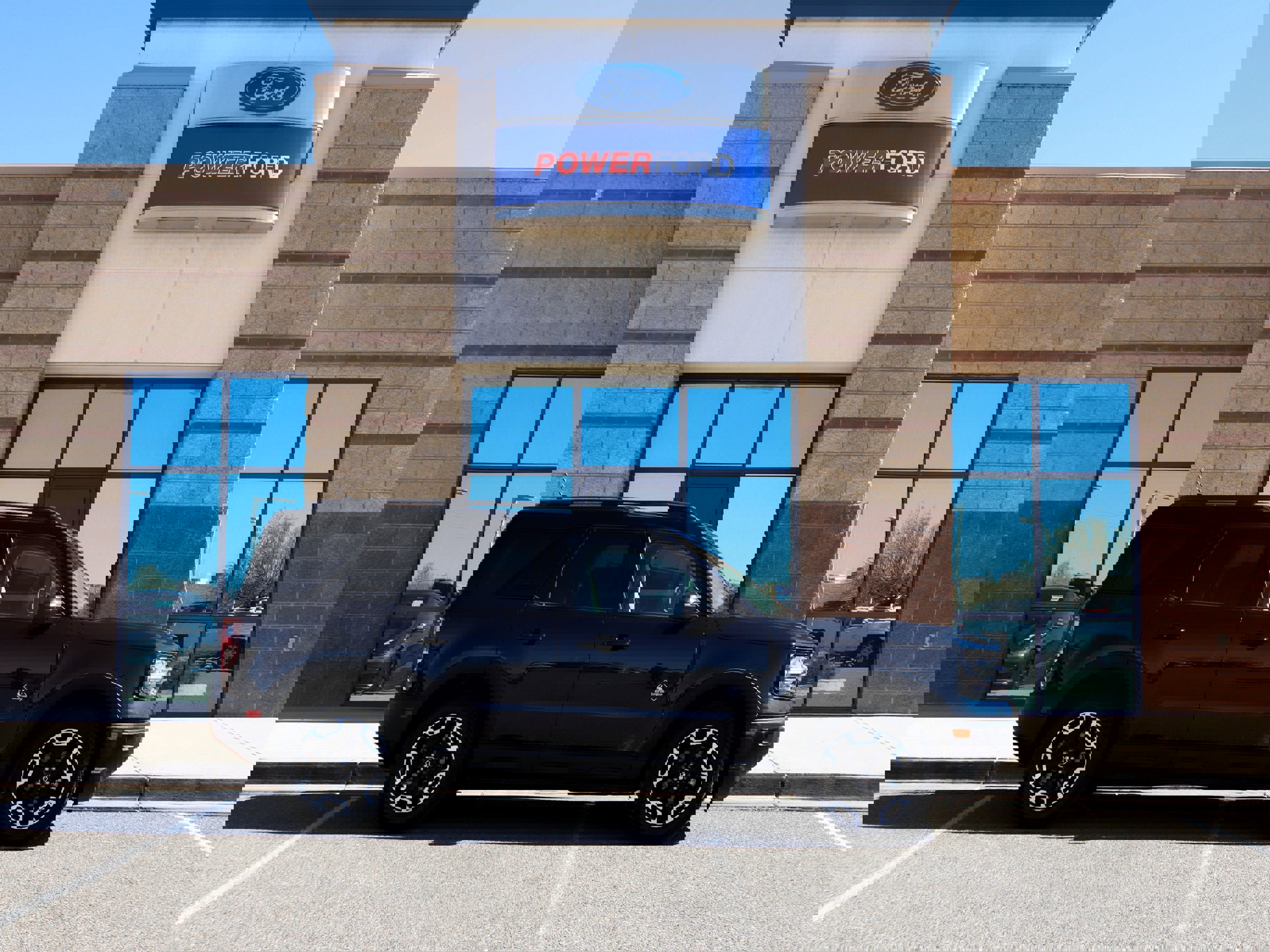 Used 2021 Ford Bronco Sport Outer Banks image 5